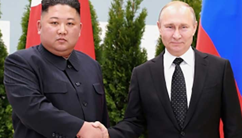 পুতিনের সঙ্গে ‘অস্ত্র আলোচনার জন্য রাশিয়া যাচ্ছেন’ কিম